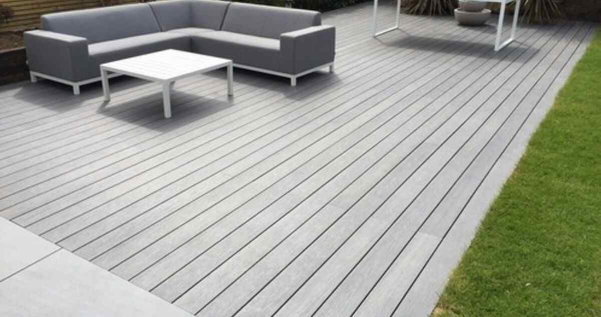 deck builders 
